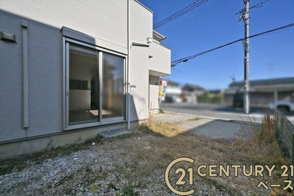 生駒郡斑鳩町龍田南５丁目の中古一戸建の庭|■現地撮影写真■