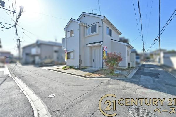 生駒郡斑鳩町龍田南５丁目の中古一戸建の前面道路含む現地写真|■現地撮影写真■二方角地で開放感があります！