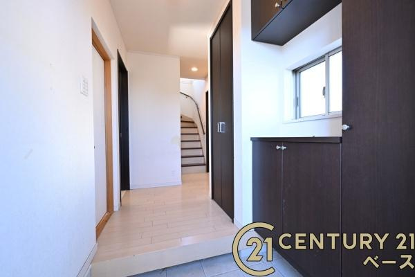 生駒郡斑鳩町龍田南５丁目の中古一戸建の玄関|■現地撮影写真■