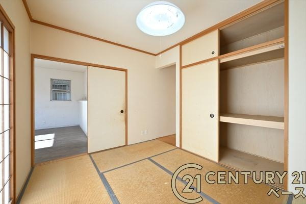 生駒郡斑鳩町龍田南５丁目の中古一戸建の収納|■現地撮影写真■和室にも収納スペース完備！