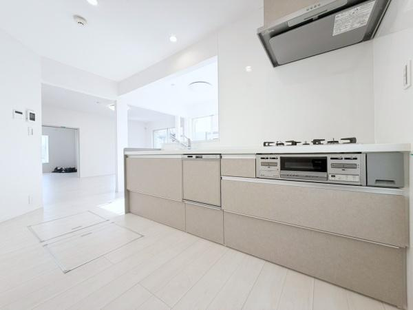 横浜市泉区西が岡２丁目の中古一戸建のキッチン