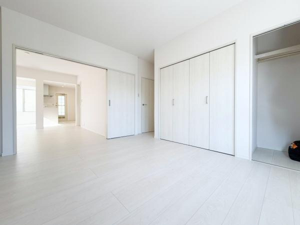 横浜市泉区西が岡２丁目の中古一戸建の洋室