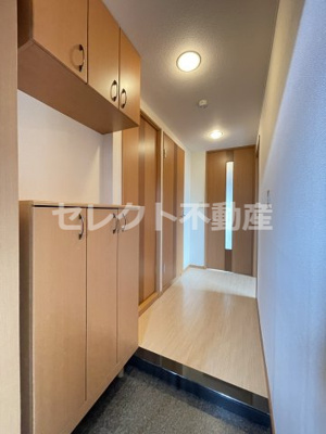 【玄関】 | アプリガーデン | きれいな玄関です