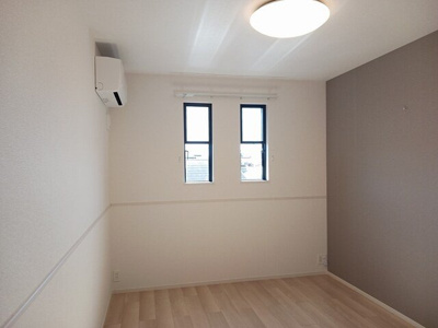 【内装】 | サン・ティーダ