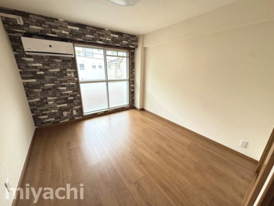 【洋室】 | メディソン佐古