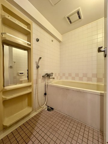 佐鳴台パーク・ホームズの浴室|一日の疲れを癒してくれる浴室！