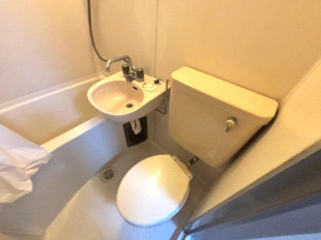 サンロイヤル王子のトイレ