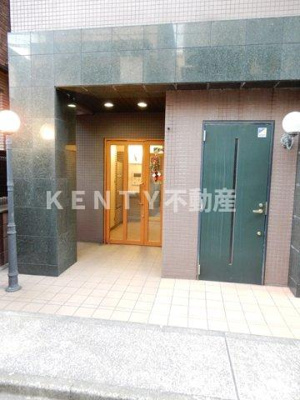 【エントランス】 | K’sVillage大森-ケーズヴィレッジ大森- | 落ち着いたエントランスです
