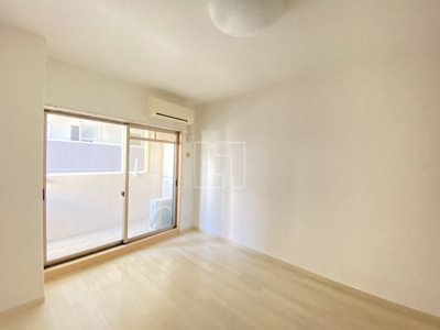 【居間・リビング】 | クレストコート難波サウス | クレストコート難波サウス　洋室