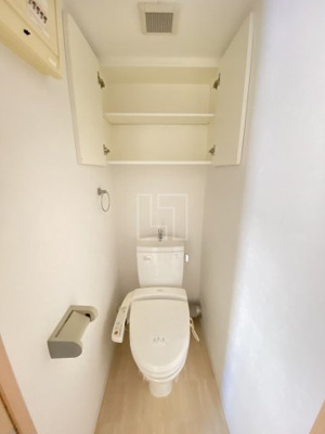 【トイレ】 | クレストコート難波サウス | クレストコート難波サウス　温水洗浄便座