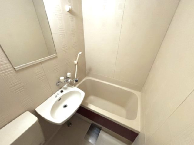 マルタカマンションの浴室