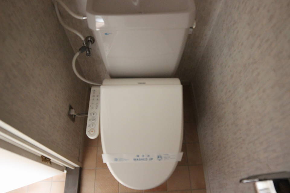 ベルクール桂のトイレ
