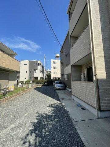 大阪市東淀川区　築浅一棟売アパート　アート大桐の外観