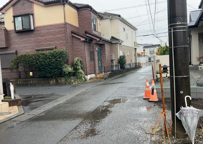 【展望】 | 土地の地勢が高台の場合、景色を綺麗にみることができ、景色にこだわってお家探ししている方におすすめです！また平坦地よりも風通しがいいというメリットがあります。デメリットもあるので是非現地でご確認下さい。