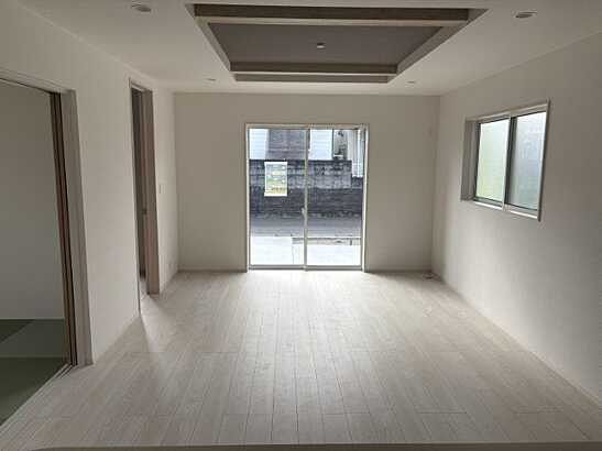 【居間・リビング】