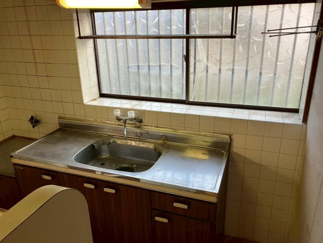 高松市香西西町　中古戸建のキッチン