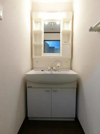 ハビタット351の洗面所|コンパクトで使いやすい洗面所