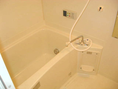 【浴室】 | メルヴェーユⅠ | きれいなお風呂です