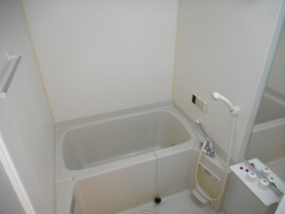 【浴室】 | 緑爽館Ⅰ | 日々の疲れを癒すお風呂付です