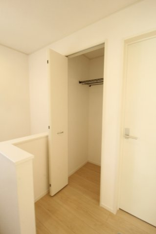長浜（第1）　新築戸建　の収納|2F　ホール