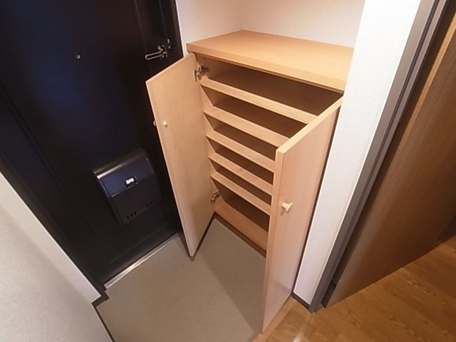 神戸市須磨区南落合１丁目の賃貸マンション