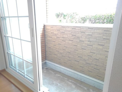 【バルコニー】 | ヴィラ・フリージアⅡ