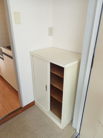シティハイム旭が丘の収納|シューズボックス付きなのでスッキリな玄関になります