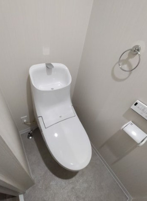 東大阪市金岡　築浅アパート　アート東大阪Bのトイレ