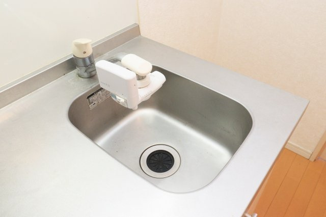 サヴォイテンジンクォーター　4階のキッチン|別号室のものです。現状優先になります。