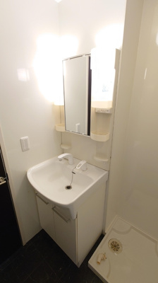 【洗面所】 | リビングタウン中野美保南 A棟