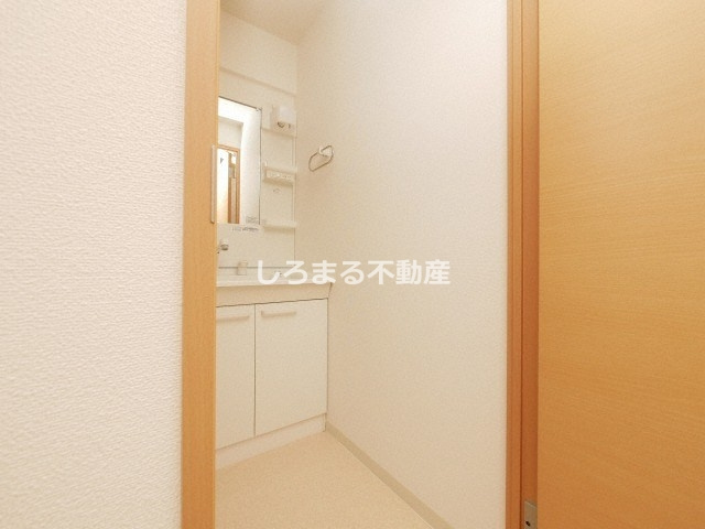 フォレステージュ北堀江の洗面所