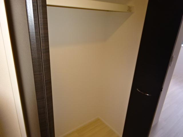 プレンデトワール五毛の収納|クローゼット（イメージ）