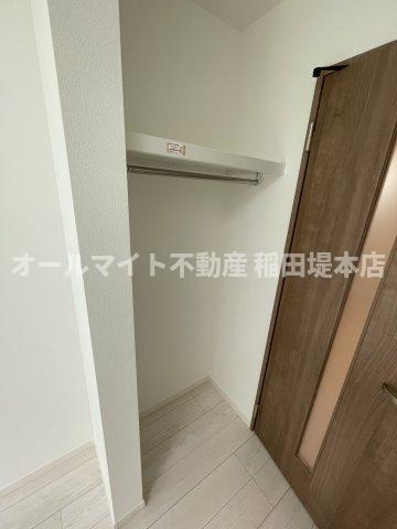 川崎市多摩区長尾５丁目のアパートの収納