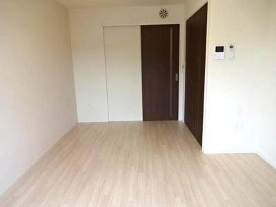 【内装】 | ポルトボヌール | 洋室