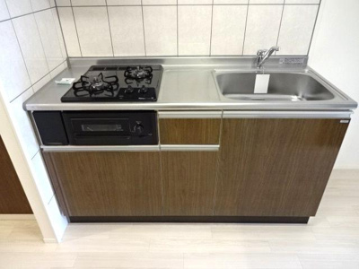 【キッチン】 | ポルトボヌール | キッチン