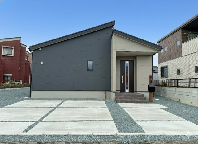 中央区寺脇町3期　全1棟の外観|シンプル＆スタイリッシュな外観です！
