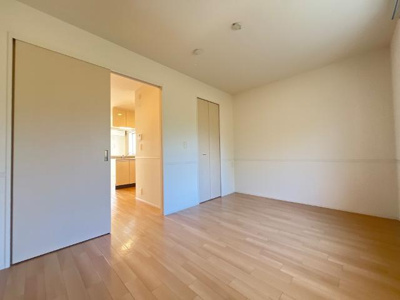 【内装】 | メゾン東二島 | 室内