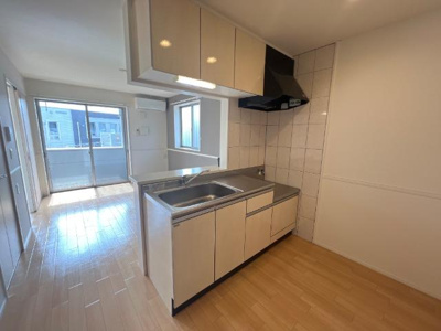 【キッチン】 | メゾン東二島 | キッチン