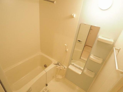 【浴室】 | プラスパーⅡ | ◆不動産すまラボの新プラン◆入居時の費用負担が0円で入居可能♪お気軽にお尋ねください♪