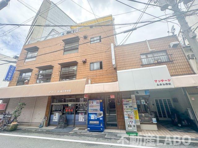 スプリングハウス