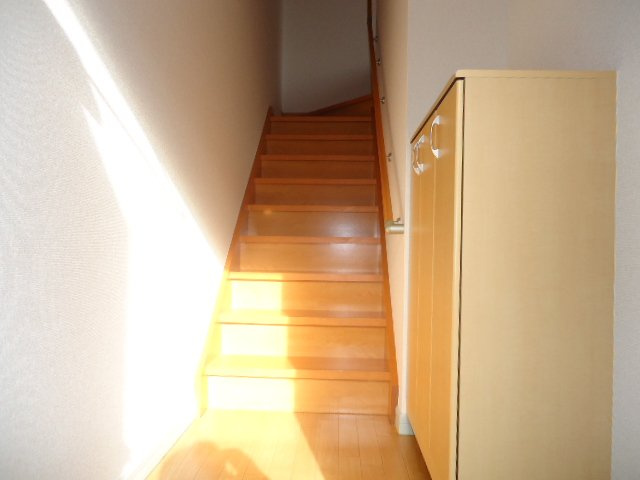 エルピーノのその他|階段（イメージ）