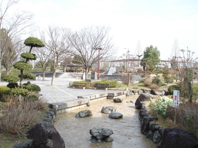 グラスコートの周辺|葛城公園まで1,200ｍ