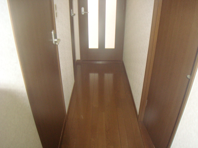 サンタプレイス岡崎の内装|廊下（イメージ）