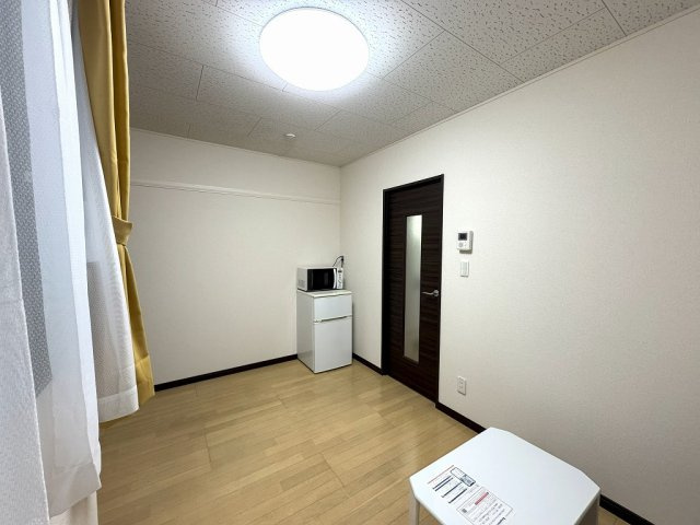 レオネクストコンシャス　ロックの居間・リビング|ゆったりとした居間です