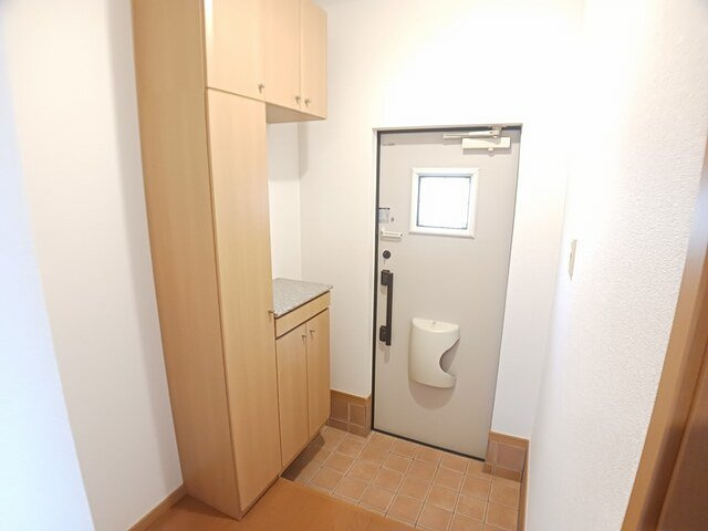 ロイヤルパレスの玄関