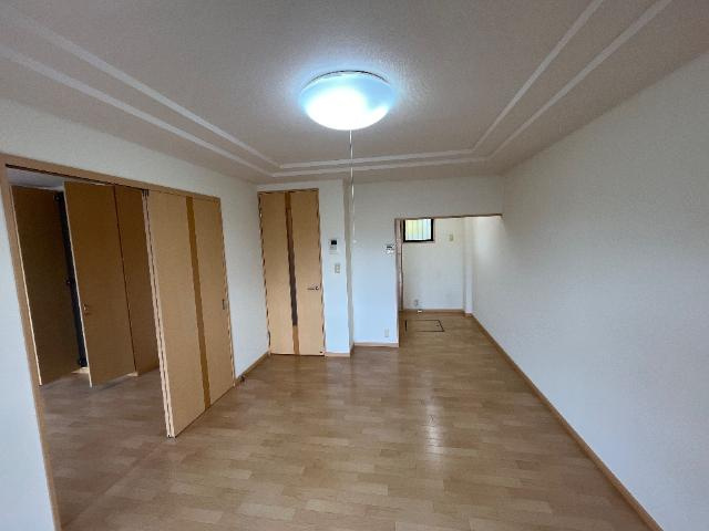 メゾン・ド・ソレイユ・シュッドの居間・リビング|リビング