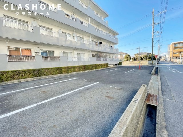竹中マンション　　刈谷市の賃貸ならクラスホーム刈谷店の駐車場