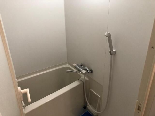 レジェンドコート白山の浴室