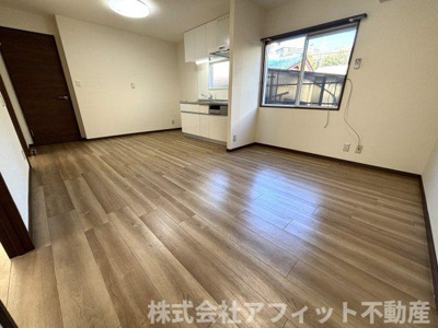 【居間・リビング】 | エスパディ A棟
