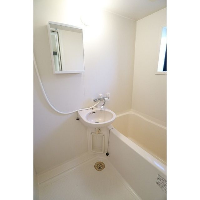 サンフラッツの浴室